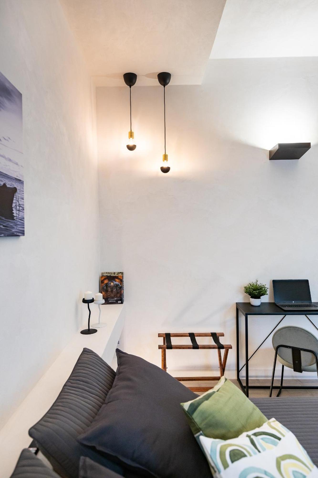 Bed And Breakfast Welcome 노토 외부 사진