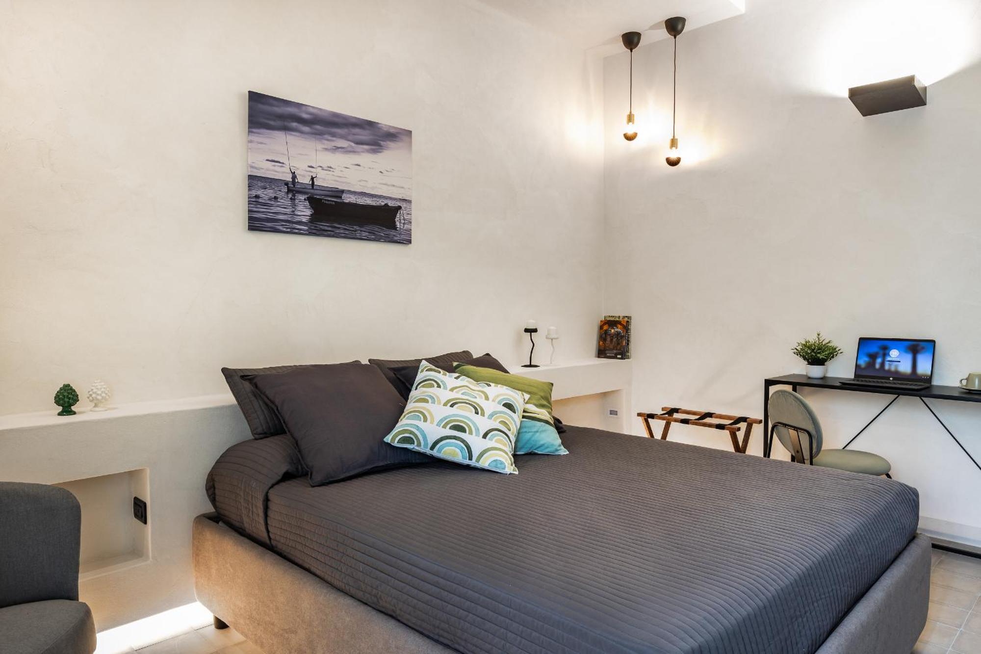 Bed And Breakfast Welcome 노토 외부 사진